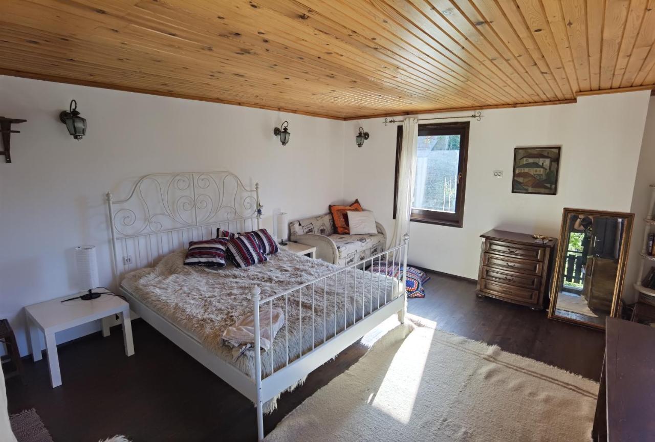 Room For Guests Smoljan Exteriér fotografie